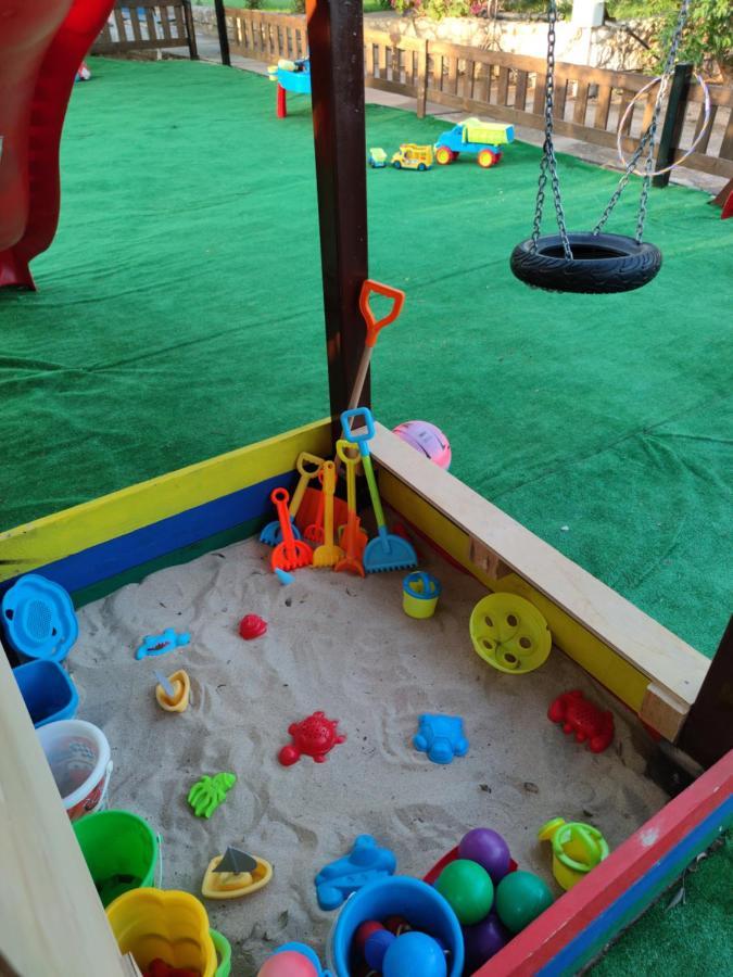 Seaside, Relaxing Family House With Playground! Villa Lavrys 4 Marathi  Dış mekan fotoğraf