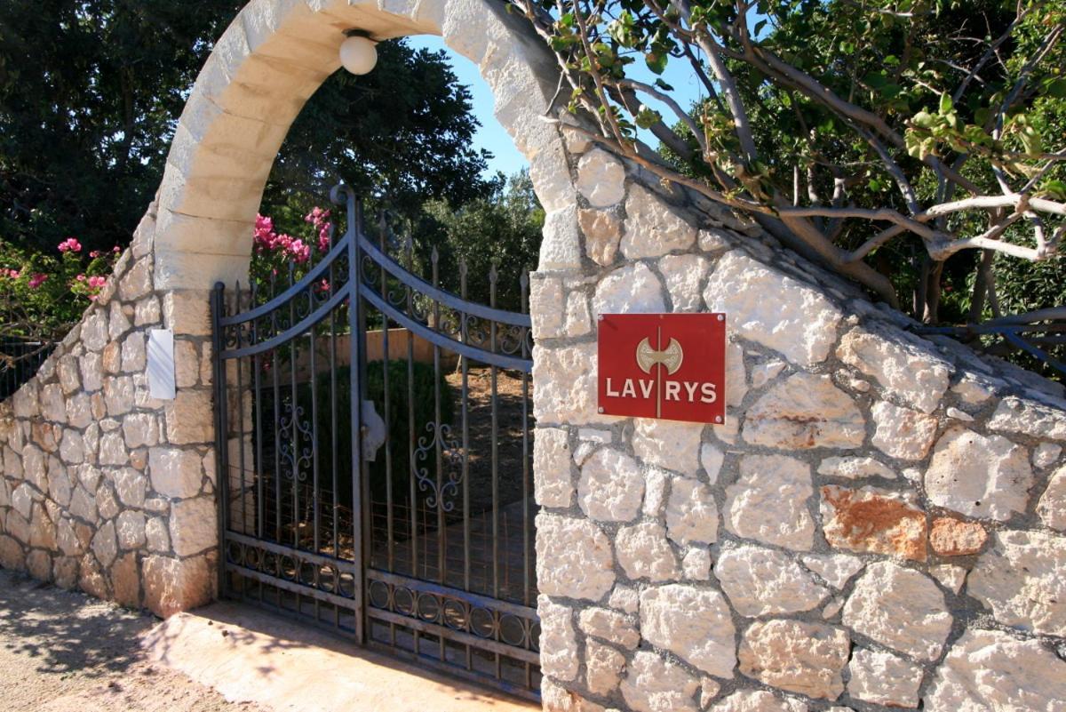 Seaside, Relaxing Family House With Playground! Villa Lavrys 4 Marathi  Dış mekan fotoğraf